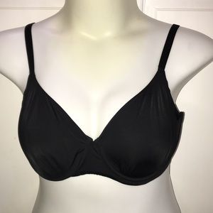 Victoria’s Secret black satin wired bra 38DD